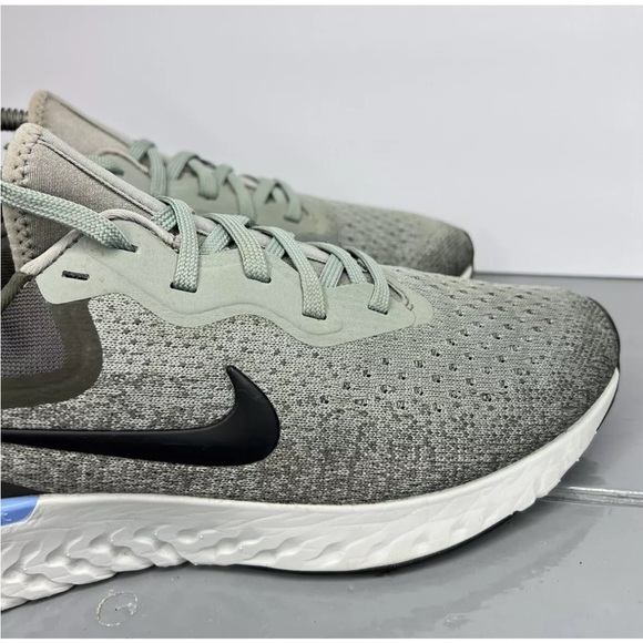 Nike Odyssey React Womens AO9820-008 Size 9.5M Dark Stucco/Blu Worn 1X! Like NU! - Picture 10 of 16